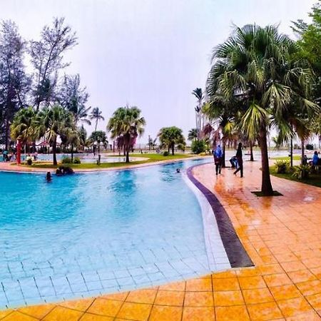 De Rhu Beach Resort Kuantan Extérieur photo