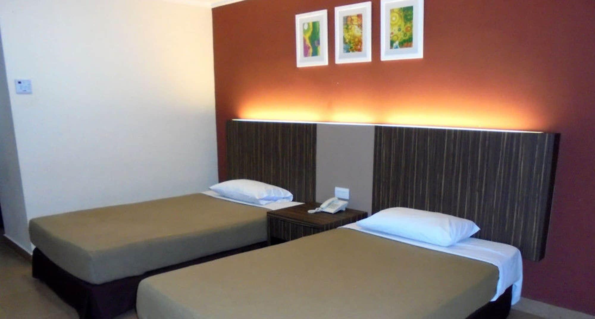 De Rhu Beach Resort Kuantan Extérieur photo