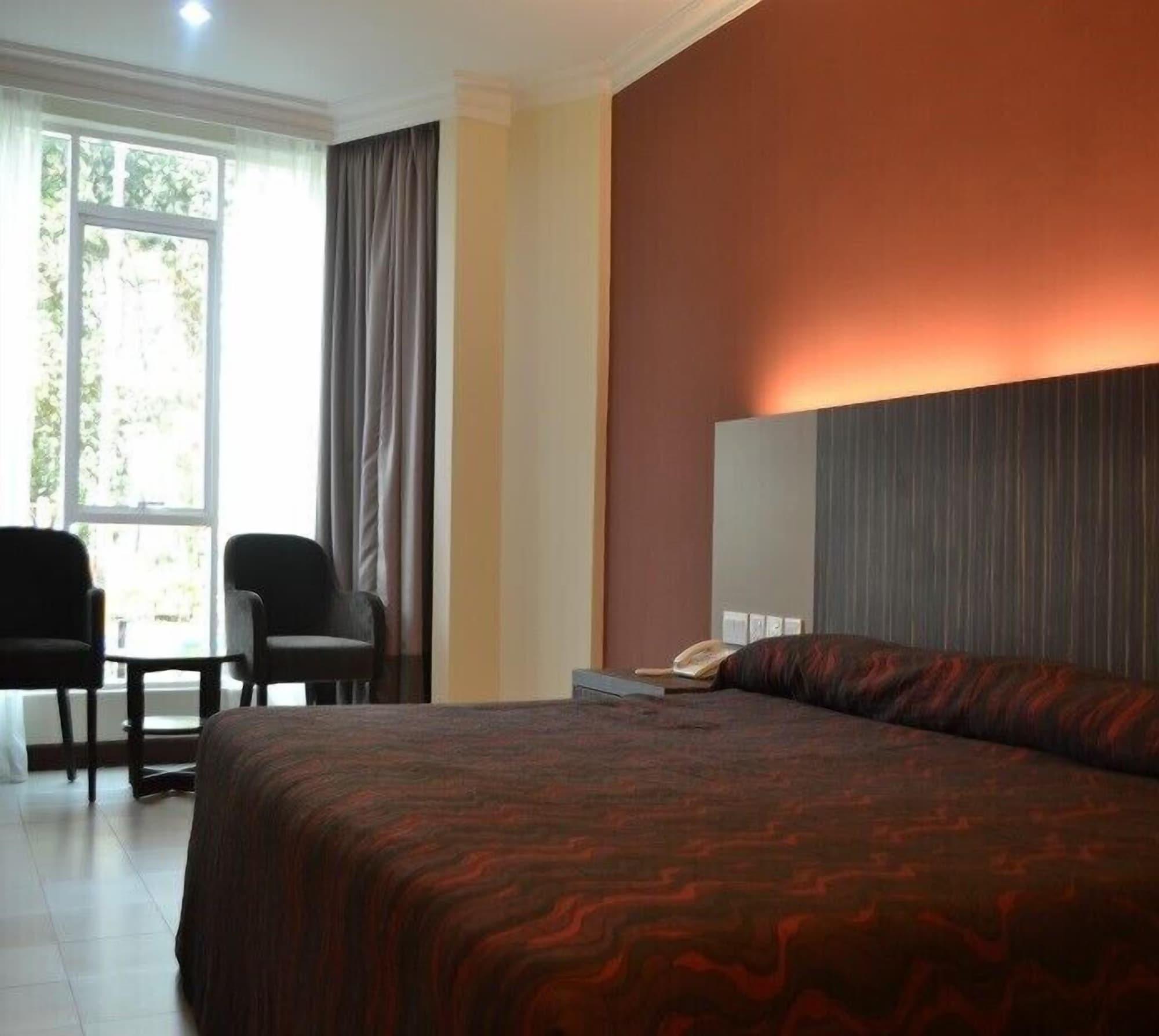 De Rhu Beach Resort Kuantan Extérieur photo
