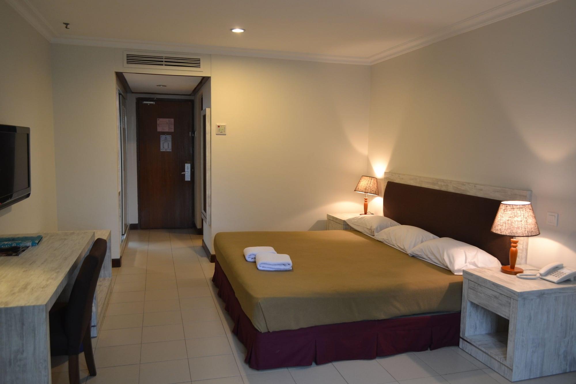 De Rhu Beach Resort Kuantan Extérieur photo