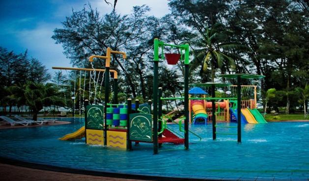 De Rhu Beach Resort Kuantan Extérieur photo