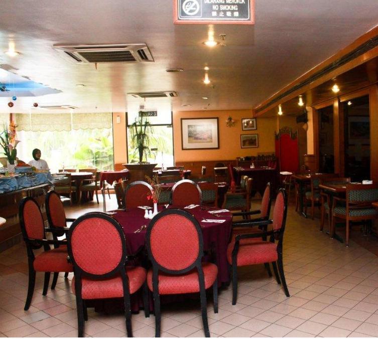 De Rhu Beach Resort Kuantan Extérieur photo