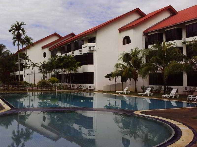 De Rhu Beach Resort Kuantan Extérieur photo