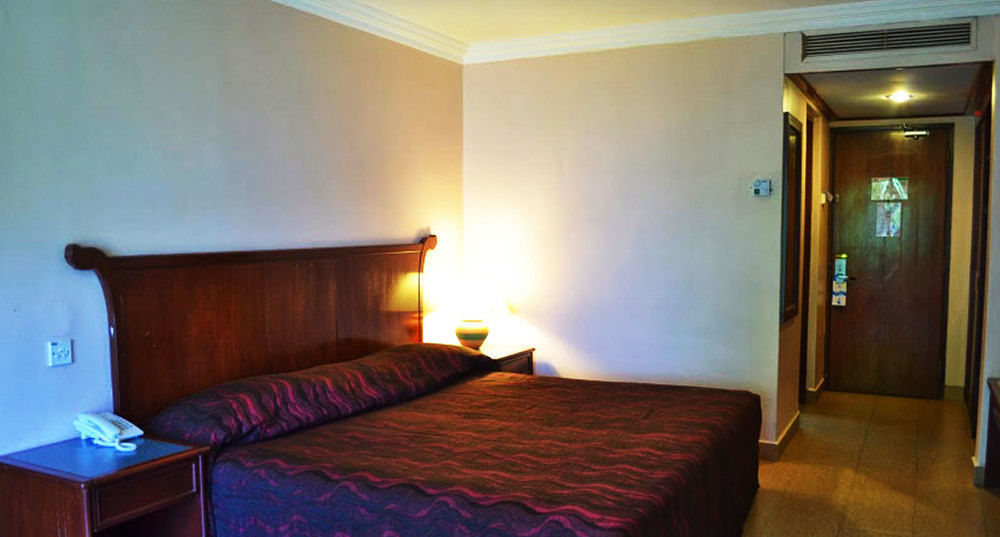 De Rhu Beach Resort Kuantan Extérieur photo