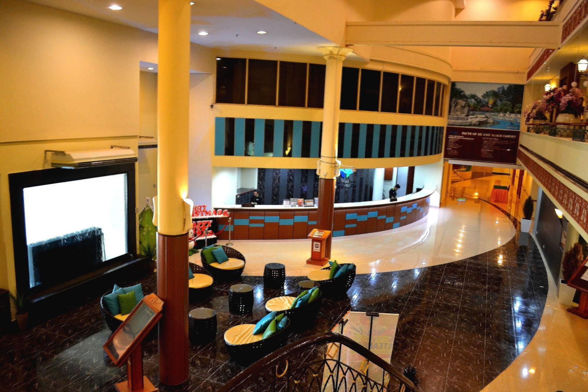 De Rhu Beach Resort Kuantan Extérieur photo
